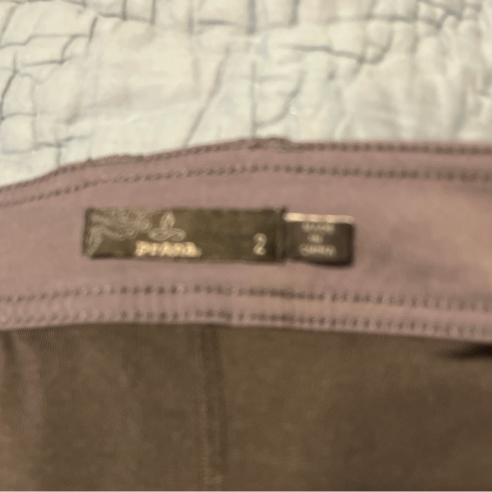 prAna Halle Charcoal Skort. Size 2 - Picture 5 of 5